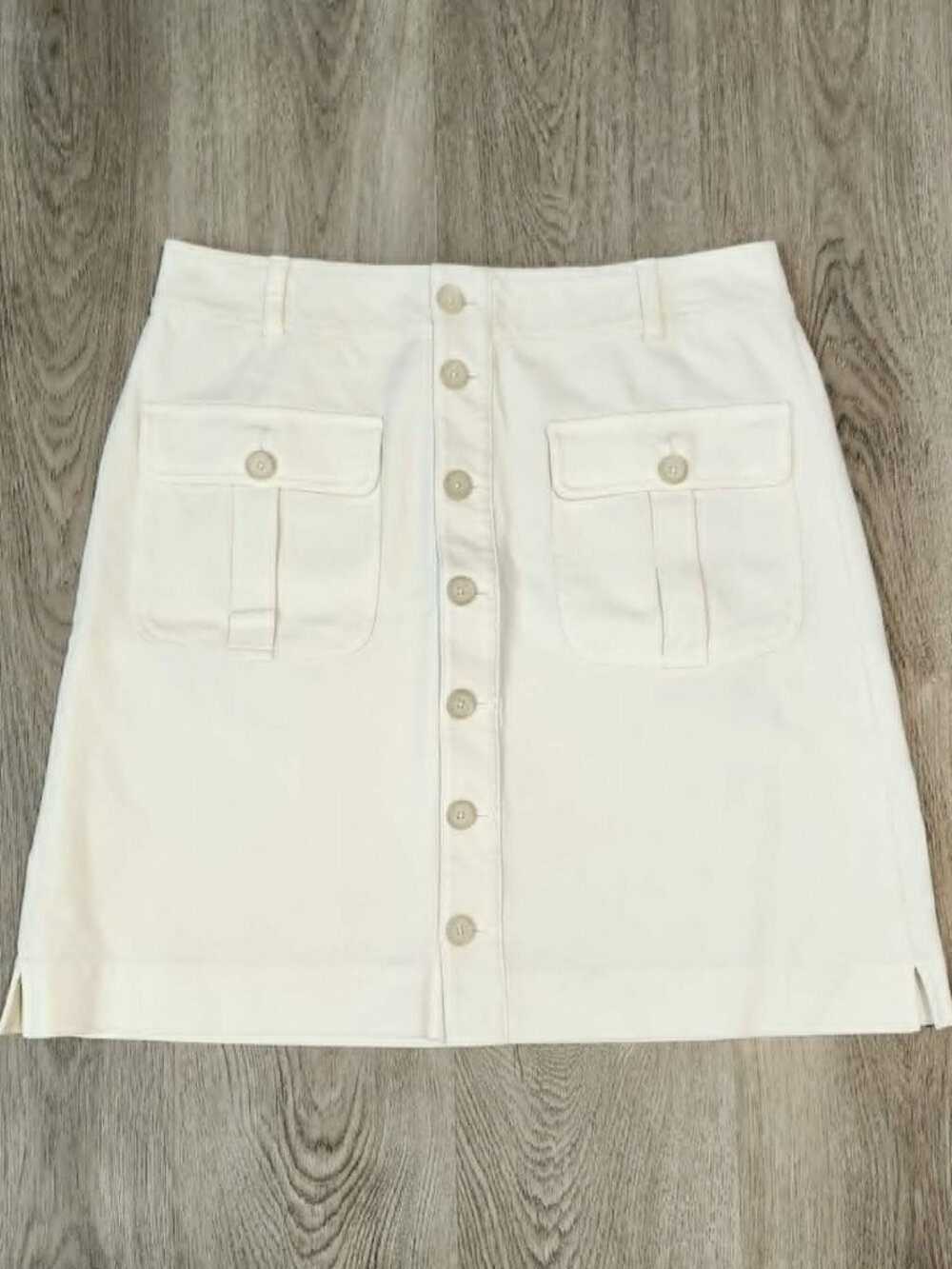 LOFT size 12/L Cream Utility Skirt Button Front Safari Military Cotton